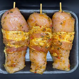 Pollo en un palito belga – brocheta de pollo jugoso y listo para cocinar